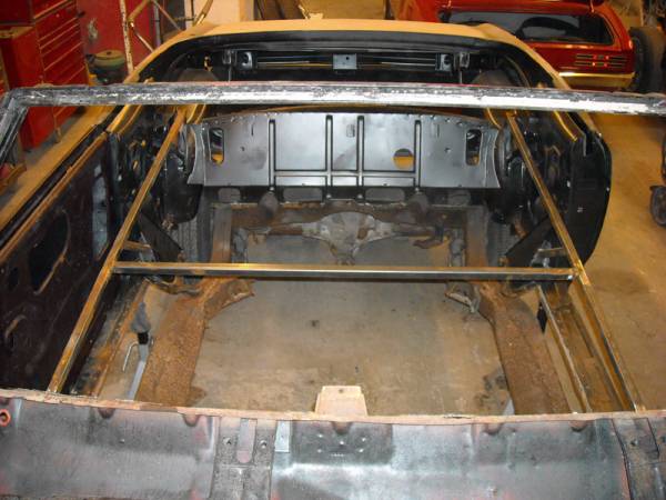 cutting_out_floorpan