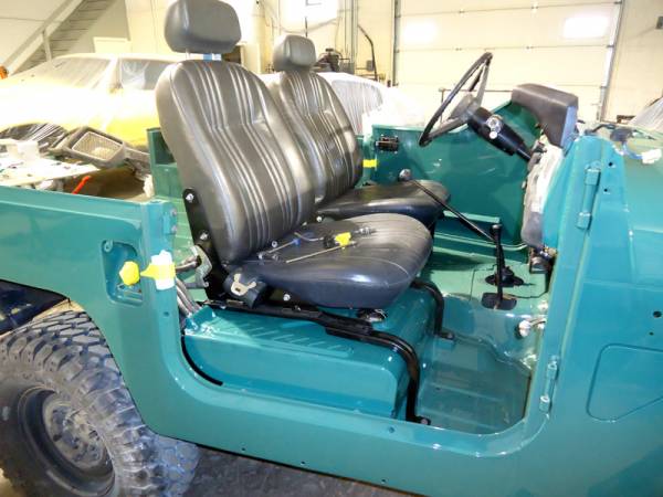 fuel_tank_and_front_seats_assembled