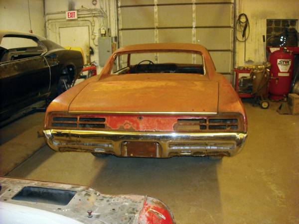 67_GTO_rear_view_before_picture