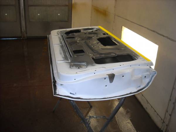 right_67_GTO_door_jamb_areas_prep_for_paint