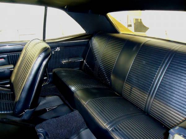 66_GTO_rear_interior_view