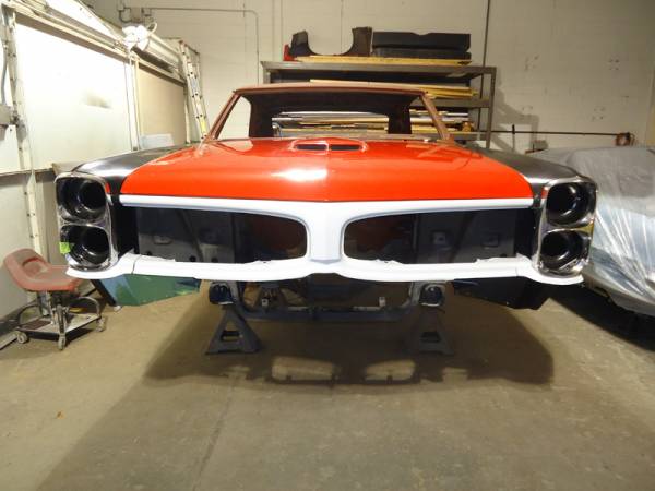 66_GTO_front_view_panel_alignment