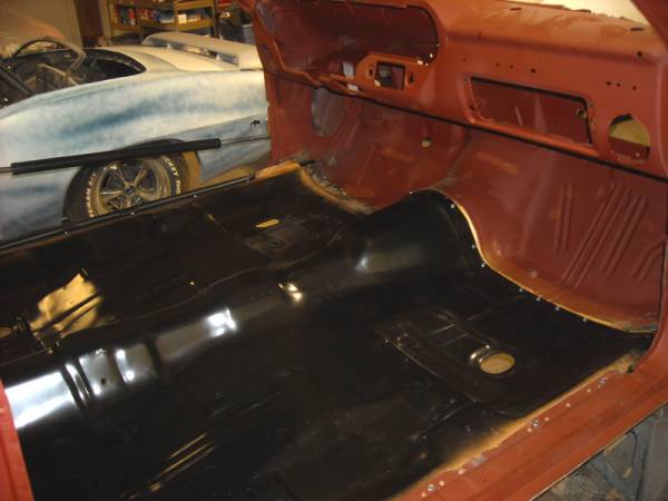 66_GTO_new_floor_pans_fit