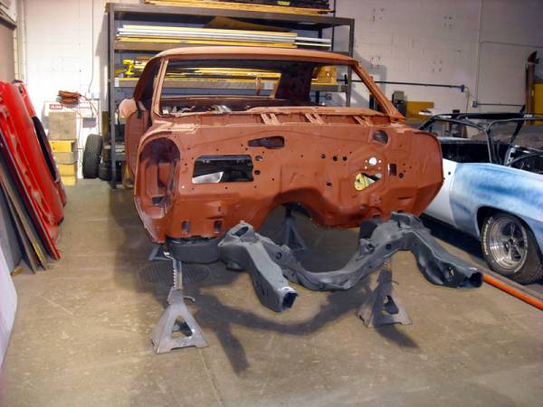 Install_bodyshell_on_frame_with_new_bushings_and_hardware