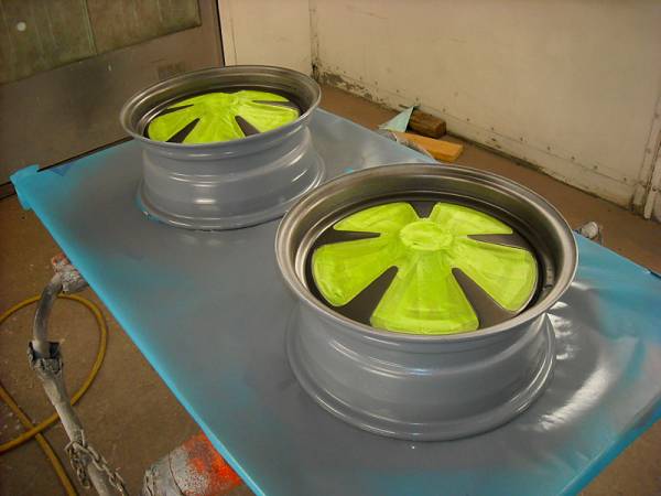 masked_rally_wheels_for_silver_paint