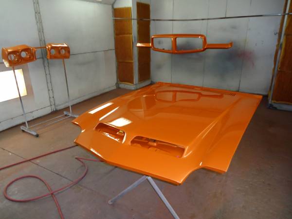 71_GTO_hood_in_canyon_copper_poly