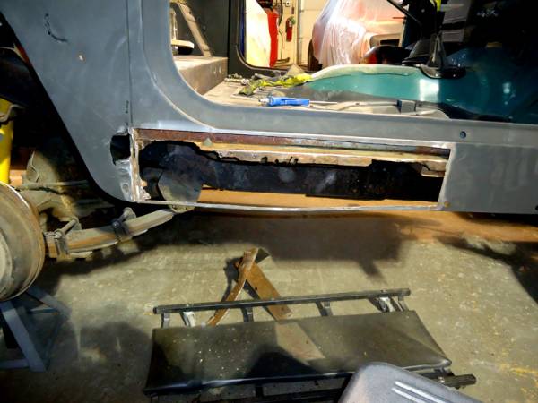 cut_out_rusted_area_left_rocker_panel